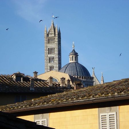 La Casa Di Antonella Hotel Siena Exterior foto