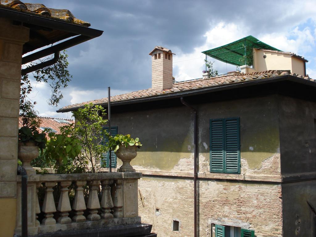 La Casa Di Antonella Hotel Siena Exterior foto