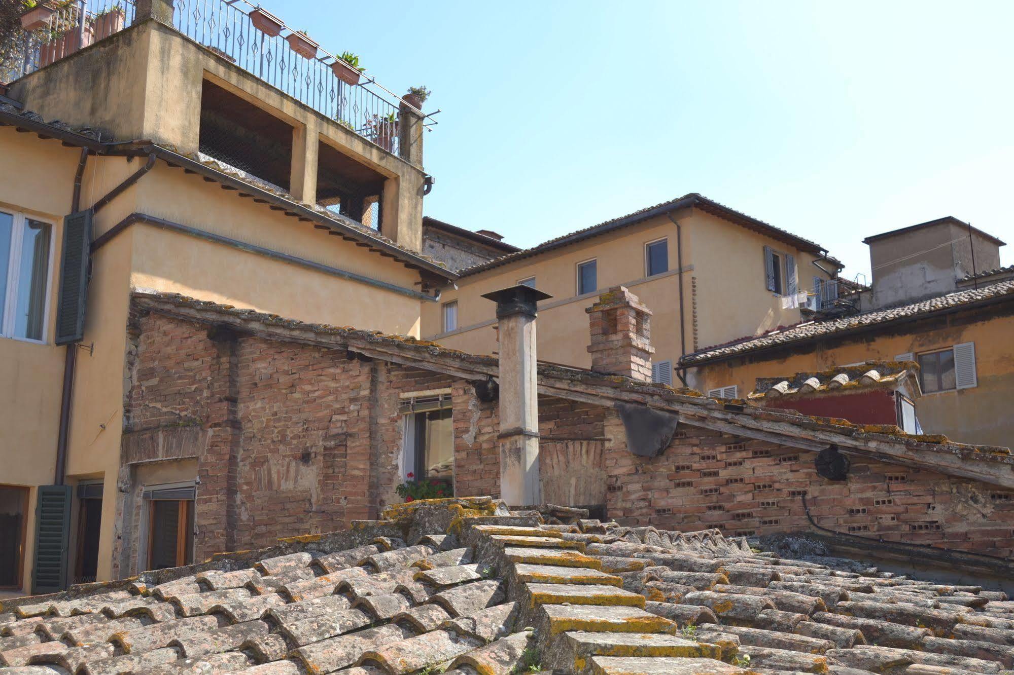 La Casa Di Antonella Hotel Siena Exterior foto