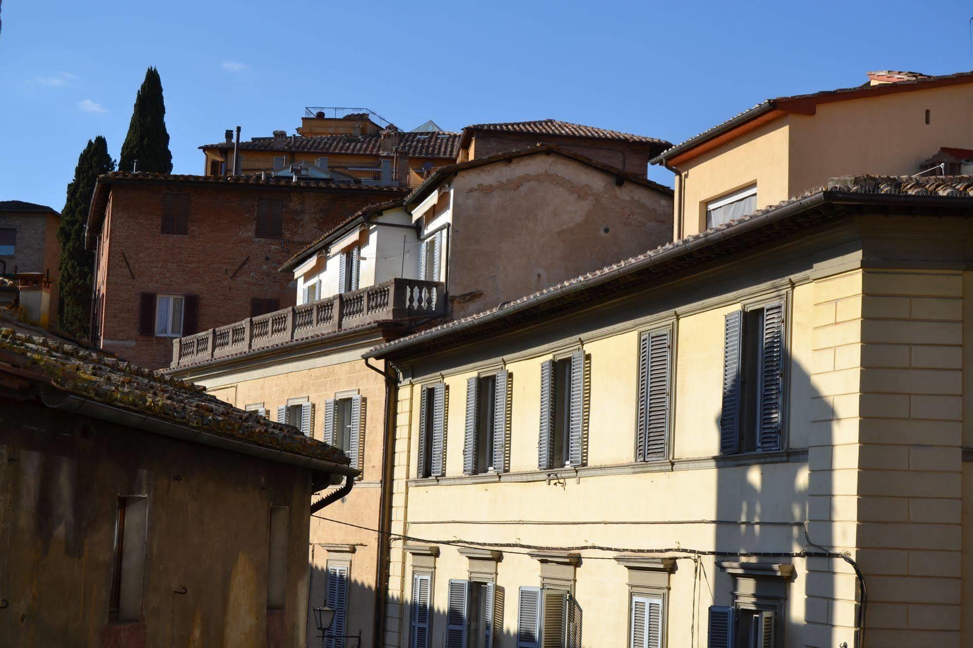 La Casa Di Antonella Hotel Siena Exterior foto